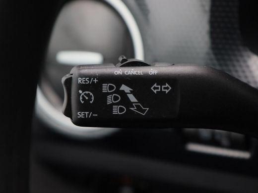 Volkswagen up! 1.0 BMT move up! | Bluetooth | Elektrische Ramen | Climatronic | Cruise Control | Parkeersensoren... ActivLease financial lease