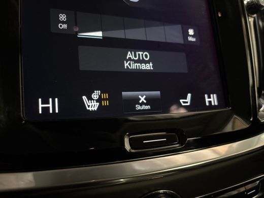 Volvo  V60 2.0 B3 Sport 163Pk Automaat (APPLE CARPLAY, LEDER, STUUR/STOELVERWARMING, CAMERA, SPORTSTOELEN, K... ActivLease financial lease