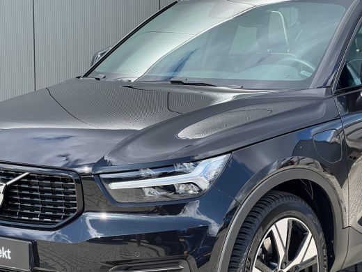 Volvo  XC40 T4 Recharge R-Design | Panoramadak | Stoel en stuurwielverwarming | 360 Camera | Adaptive Cruise ... ActivLease financial lease