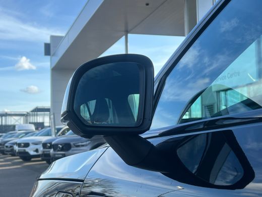 Volvo  XC40 T4 Recharge R-Design | Panoramadak | Stoel en stuurwielverwarming | 360 Camera | Adaptive Cruise ... ActivLease financial lease