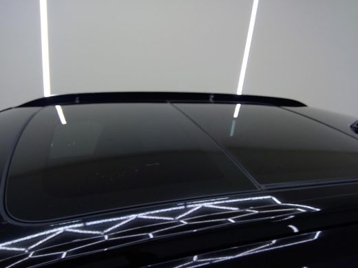 Volvo  XC40 1.5 T5 Recharge Ultimate Dark | Trekhaak | Panoramadak | BLIS | Adaptive Cruiscontrol | Stoelverw... ActivLease financial lease