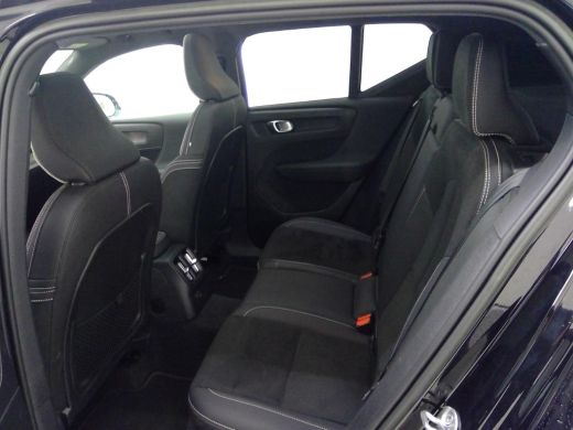 Volvo  XC40 1.5 T5 Recharge Ultimate Dark | Trekhaak | Panoramadak | BLIS | Adaptive Cruiscontrol | Stoelverw... ActivLease financial lease