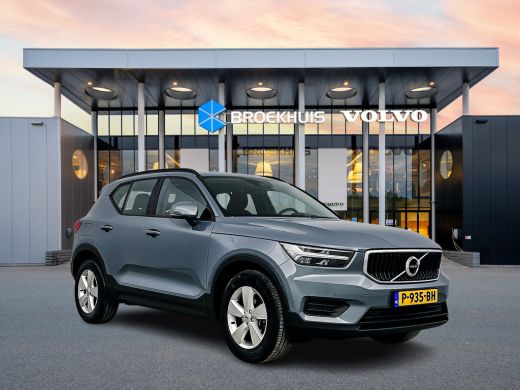 Volvo  XC40 T2 A/T Momentum Core | 17" | Navigatie | Carplay | Parkeercamera | Parkeersensoren V+A | Cruise C... ActivLease financial lease