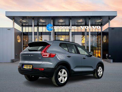 Volvo  XC40 T2 A/T Momentum Core | 17" | Navigatie | Carplay | Parkeercamera | Parkeersensoren V+A | Cruise C... ActivLease financial lease