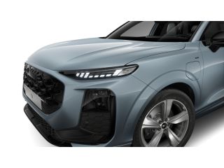 Audi Q3 S edition | Adaptive cruise control | Audi sound system | Cruise control