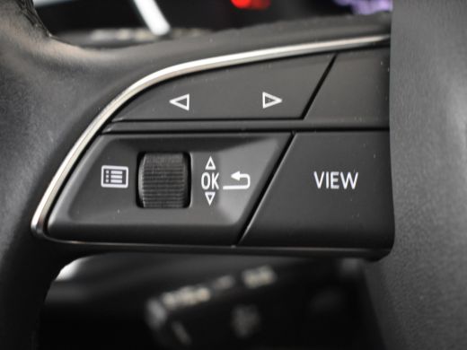 Audi Q3 45 TFSI e S Edition 245Pk | Glazen Schuifdak | Achteruitrijcamera | Lederen bekleding | Stoelverw... ActivLease financial lease