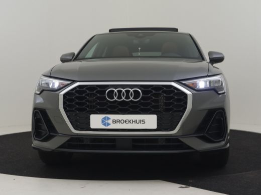 Audi Q3 45 TFSI e S Edition 245Pk | Glazen Schuifdak | Achteruitrijcamera | Lederen bekleding | Stoelverw... ActivLease financial lease