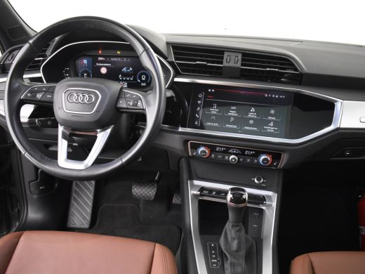 Audi Q3 45 TFSI e S Edition 245Pk | Glazen Schuifdak | Achteruitrijcamera | Lederen bekleding | Stoelverw... ActivLease financial lease