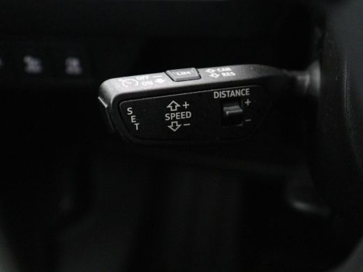 Audi Q4 e-tron 40 Launch edition Advanced Plus 77 kWh | SOH 94% | Warmtepomp | Stoelverwarming | Adaptive cruise... ActivLease financial lease