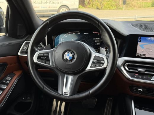 BMW 3 Serie Touring Aut. 330e High Exe. M-Sport Individual | SoH 98% | Trekhaak | Panorama | 360 Camera | Led... ActivLease financial lease