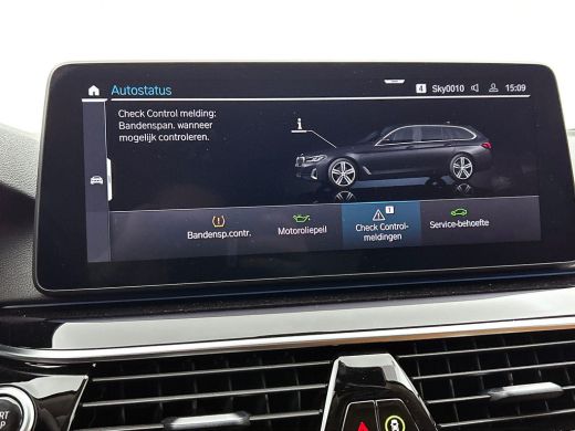 BMW 5 Serie 530e Business Edition Plus CAMERA | NAVI & CARPLAY | AD-CRUISE | TREKHAAK ActivLease financial lease