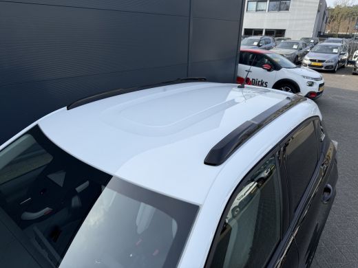 Citroën C3 100pk Max (Camera - LED - Automatische Airco - Navigatie - Parkeersensoren - Draadloos laden - Ap... ActivLease financial lease