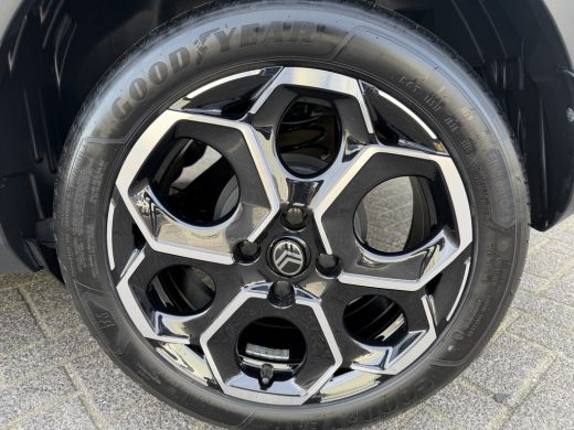 Citroën C3 100pk Max (Camera - LED - Automatische Airco - Navigatie - Parkeersensoren - Draadloos laden - Ap... ActivLease financial lease