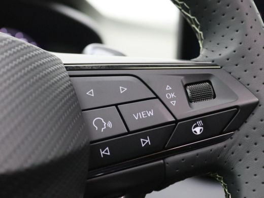 CUPRA Terramar 1.5 TSI e-Hybrid VZ Tribe Edition 272PK DSG Pano-Schuifdak, Trekhaak, 20" LM Velgen, Keyless, Hea... ActivLease financial lease