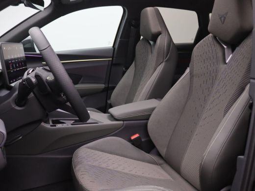 CUPRA Terramar 1.5 TSI e-Hybrid VZ Tribe Edition 272PK DSG Pano-Schuifdak, Trekhaak, 20" LM Velgen, Keyless, Hea... ActivLease financial lease