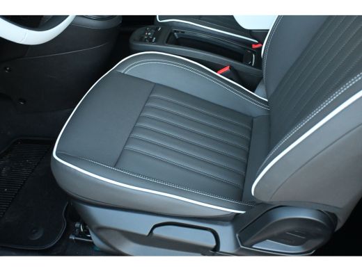 Fiat 500 1.0 Hybrid La Prima VOORRAAD-ACTIE! 8 Jaar Garantie! | Panoramadak | JBL | Vol-Leder | Stoelverwa... ActivLease financial lease