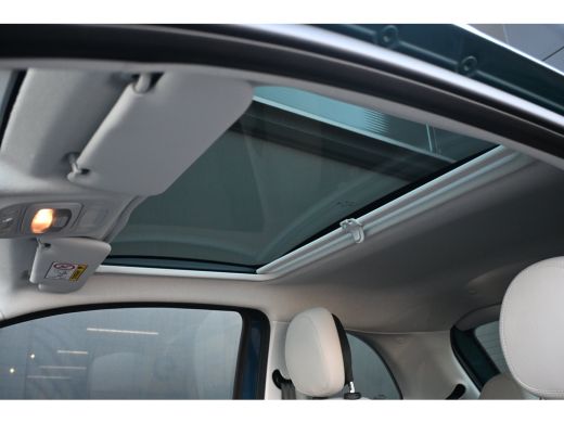 Fiat 500 1.0 Hybrid La Prima VOORRAAD-ACTIE! 8 Jaar Garantie! | Panoramadak | JBL | Vol-Leder | Stoelverwa... ActivLease financial lease