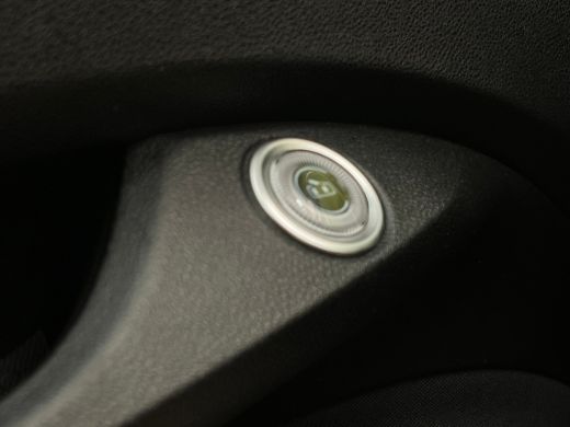 Fiat 500e Urban 24 kWh Cruise | Carplay | Digitaal Dashboard | Keyless | Climate Control | DAB | 16" Lichtm... ActivLease financial lease