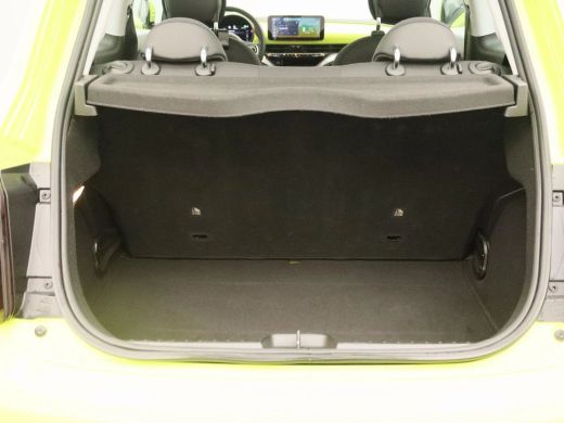 Fiat 500 Urban 24 kWh Cruise | Carplay | Digitaal Dashboard | Keyless | Climate Control | DAB | 16" Lichtm... ActivLease financial lease