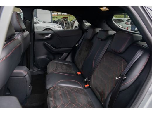 Ford Puma 1.0 EcoBoost Hybrid ST-Line X | Panorama Dak | Winter pack | Apple Carplay/Android Auto | Cruise ... ActivLease financial lease