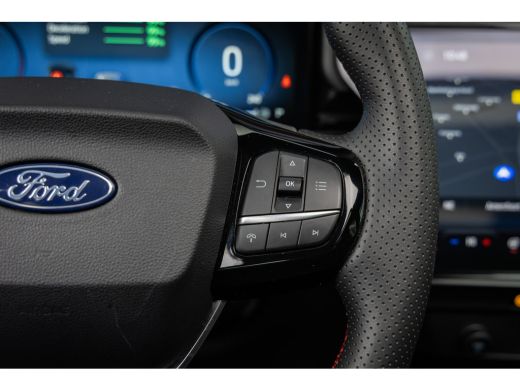 Ford Puma 1.0 EcoBoost Hybrid ST-Line X | Panorama Dak | Winter pack | Apple Carplay/Android Auto | Cruise ... ActivLease financial lease