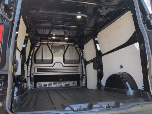 Ford Transit Custom 320 2.5 PHEV L2H1 Trend | 1-fase laadkabel mode 3 16A, 10 meter (PHEV) | 8-weg verstelbare en ver... ActivLease financial lease