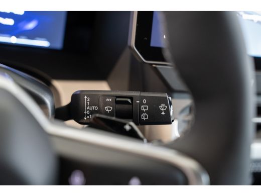 Jeep Compass Altitude | Adaptive Cruise | Camera | All Season Banden | Climate Controle ActivLease financial lease