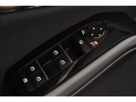 Mazda CX-30 2.0 e-SkyActiv-G M Hybrid *1ste Eigenaar*Navigatie*360 Camera*Stoelverwarming* ActivLease financial lease