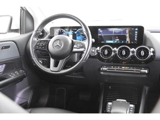 Mercedes-Benz B-Klasse 180 Automaat *1ste Eigenaar*Leer*Navigatie*Stoelverwarming* ActivLease financial lease