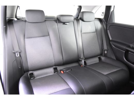 Mercedes-Benz B-Klasse 180 Automaat *1ste Eigenaar*Leer*Navigatie*Stoelverwarming* ActivLease financial lease