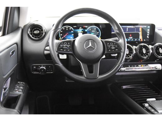 Mercedes-Benz B-Klasse 180 Automaat *1ste Eigenaar*Leer*Navigatie*Stoelverwarming* ActivLease financial lease