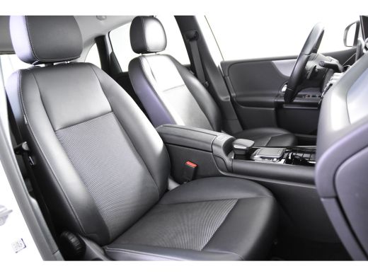 Mercedes-Benz B-Klasse 180 Automaat *1ste Eigenaar*Leer*Navigatie*Stoelverwarming* ActivLease financial lease