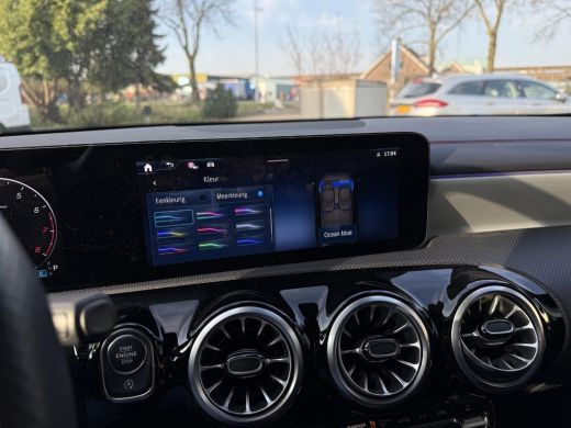 Mercedes-Benz CLA Aut. 180 AMG Sport | Trekhaak | Navi | Camera | Sfeer Verlichting | Nieuw Model | ActivLease financial lease