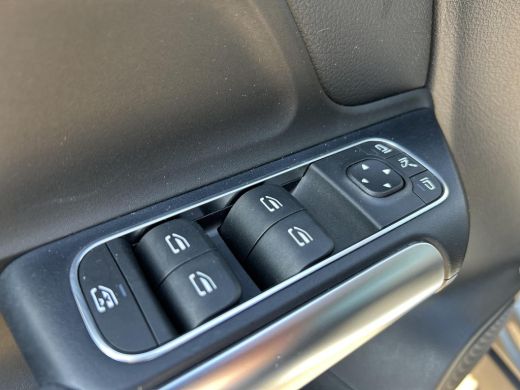 Mercedes-Benz GLA 250 e Style | Parkeersensoren | Apple carplay | Navigatie | Rijklaarprijs! | ActivLease financial lease