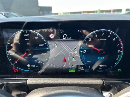 Mercedes-Benz GLA 250 e Style | Parkeersensoren | Apple carplay | Navigatie | Rijklaarprijs! | ActivLease financial lease