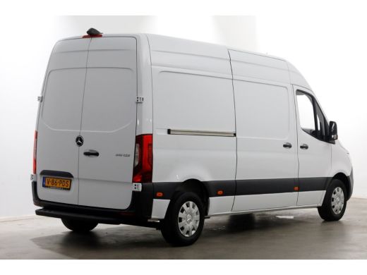 Mercedes-Benz Sprinter 315 CDI 150pk L2H2 LED/Navi/Camera 03-2022 ActivLease financial lease