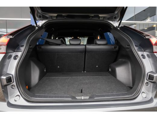 Mitsubishi Eclipse Cross 2.4 PHEV Intense+ | Trekgewicht 1500 kg. | Navi | Achteruitrijcamera | Cruise Control | Stoelverw... ActivLease financial lease