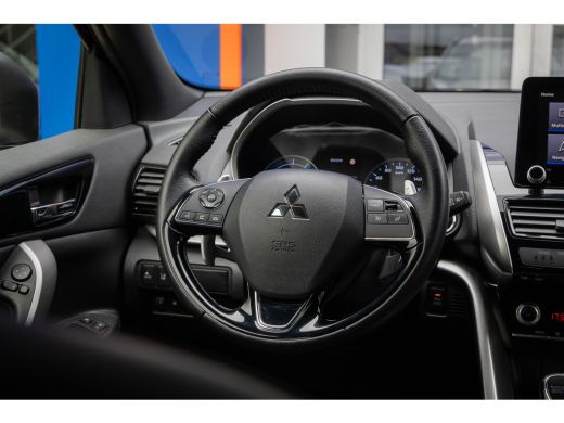 Mitsubishi Eclipse Cross 2.4 PHEV Intense+ | Trekgewicht 1500 kg. | Navi | Achteruitrijcamera | Cruise Control | Stoelverw... ActivLease financial lease