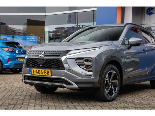 Mitsubishi Eclipse Cross 2.4 PHEV Intense+ | Trekgewicht 1500 kg. | Navi | Achteruitrijcamera | Cruise Control | Stoelverw... ActivLease financial lease