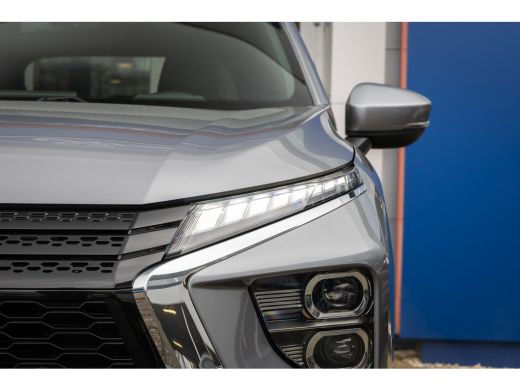 Mitsubishi Eclipse Cross 2.4 PHEV Intense+ | Trekgewicht 1500 kg. | Navi | Achteruitrijcamera | Cruise Control | Stoelverw... ActivLease financial lease