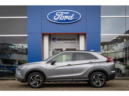 Mitsubishi Eclipse Cross 2.4 PHEV Intense+ | Trekgewicht 1500 kg. | Navi | Achteruitrijcamera | Cruise Control | Stoelverw... ActivLease financial lease