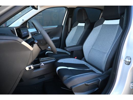 Opel Frontera Extended Range GS 54 kWh | Navigatie | Stuur/Stoelverwarming | Voorruitverwarming | Achteruitrijc... ActivLease financial lease