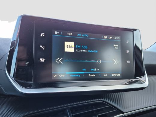 Peugeot 2008 1.2 PureTech Allure Pack Camera | Full map navigatie | Climate control | Carplay/android auto | P... ActivLease financial lease