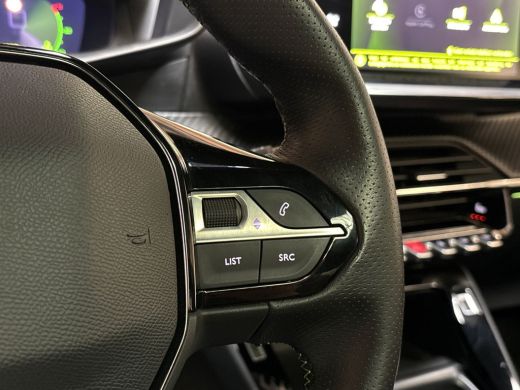 Peugeot 2008 1.2 PureTech GT-Line Sport (PANORAMADAK, VIRTUAL COCKPIT, APPLE CARPLAY, GROOT NAVI, 360 CAMERA, ... ActivLease financial lease