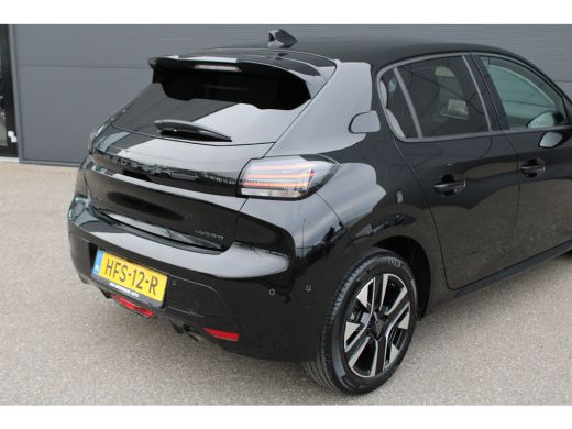 Peugeot 208 1.2 Hybrid 110 e-DCS6 Allure | Automaat | Navigatie | Camera voor + achter | Apple carplay | Adap... ActivLease financial lease