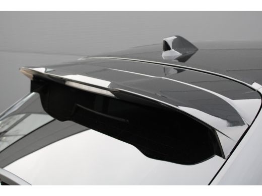 Peugeot 208 1.2 Hybrid 110 e-DCS6 Allure | Automaat | Navigatie | Camera voor + achter | Apple carplay | Adap... ActivLease financial lease