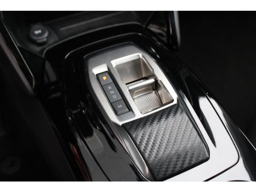 Peugeot 208 1.2 Hybrid 110 e-DCS6 Allure | Automaat | Navigatie | Camera voor + achter | Apple carplay | Adap... ActivLease financial lease