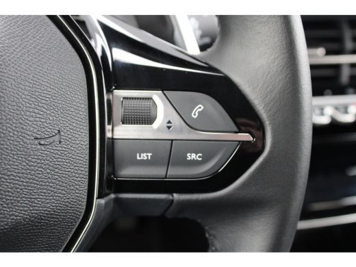 Peugeot 208 1.2 Hybrid 110 e-DCS6 Allure | Automaat | Navigatie | Camera voor + achter | Apple carplay | Adap... ActivLease financial lease