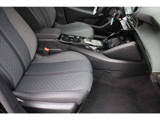 Peugeot 208 1.2 Hybrid 110 e-DCS6 Allure | Automaat | Navigatie | Camera voor + achter | Apple carplay | Adap... ActivLease financial lease