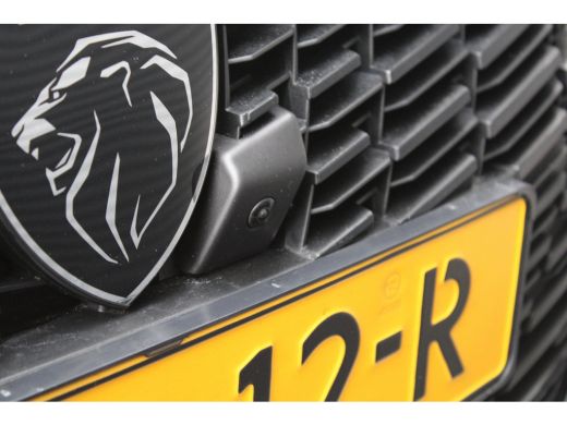 Peugeot 208 1.2 Hybrid 110 e-DCS6 Allure | Automaat | Navigatie | Camera voor + achter | Apple carplay | Adap... ActivLease financial lease